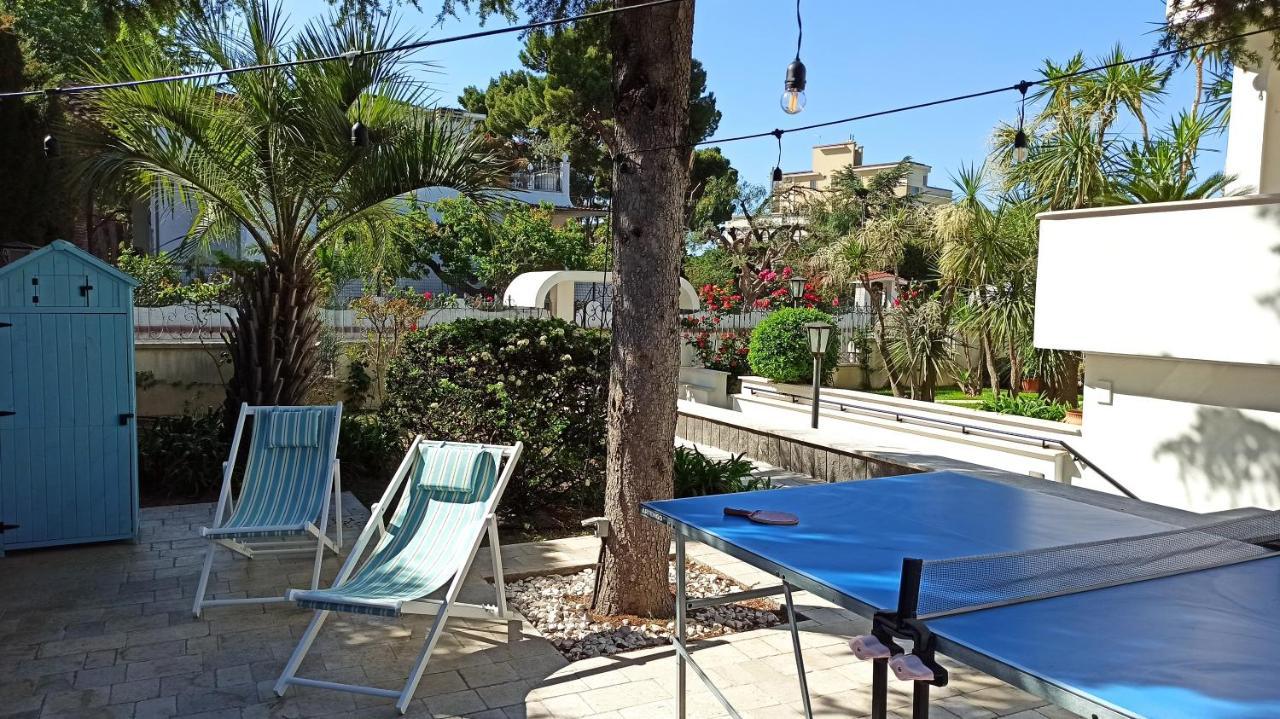 Villa Mary - Apartments Trani Exterior foto